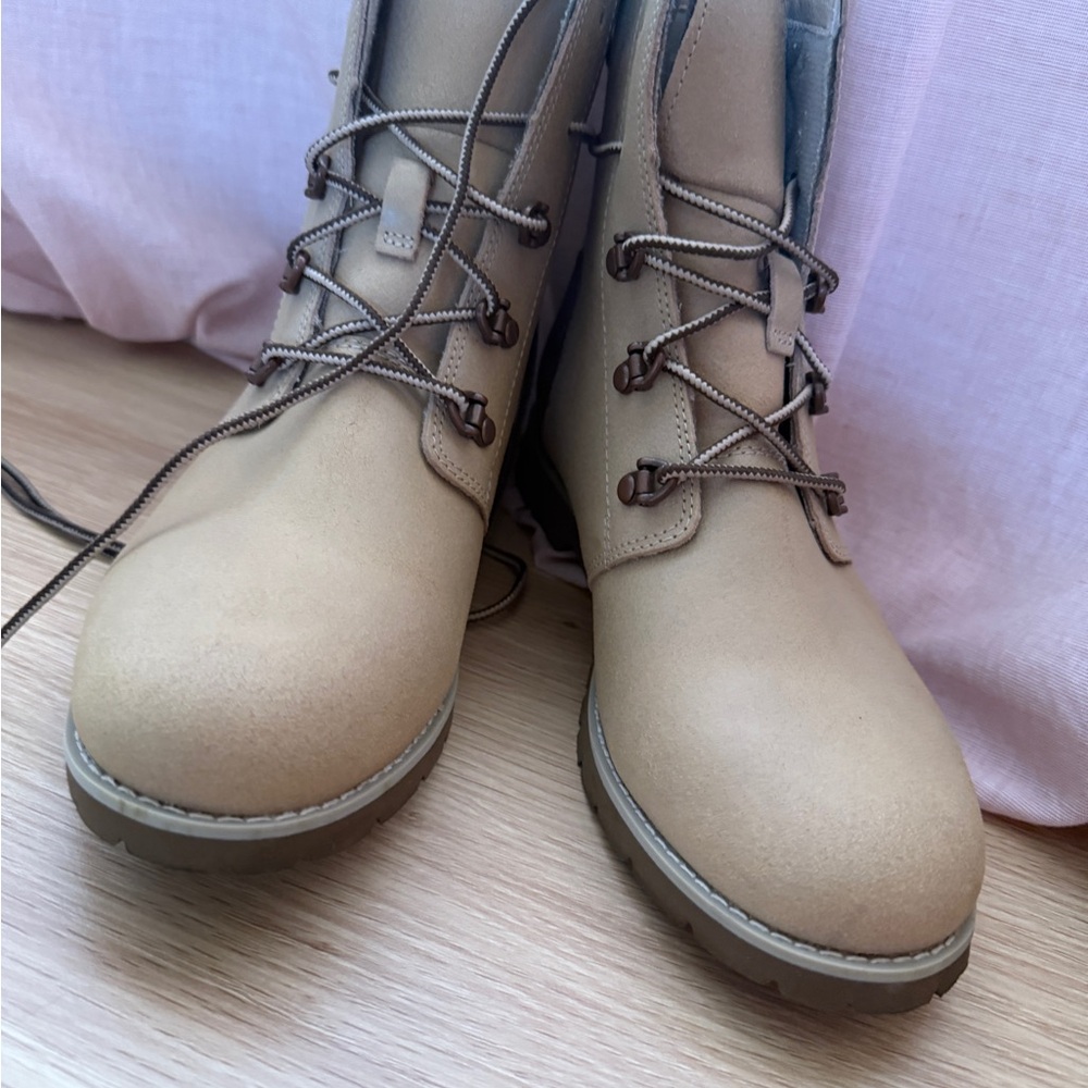 Women's Tan Lace-Up Boots